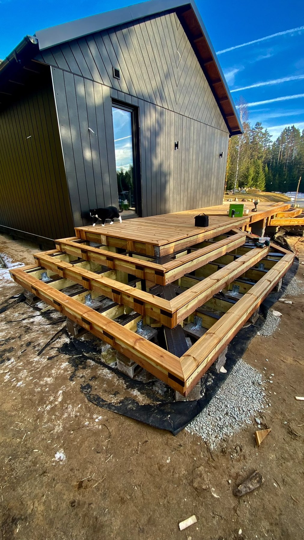 Terrassiehitus lähedalt